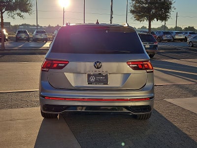 2024 Volkswagen Tiguan 2.0T SE R-Line Black