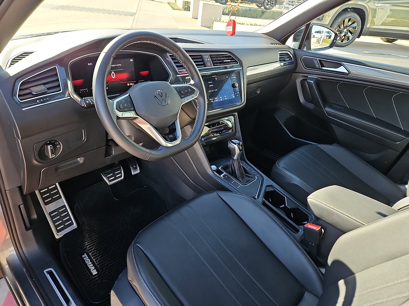 2023 Volkswagen Tiguan 2.0T SE R-Line Black