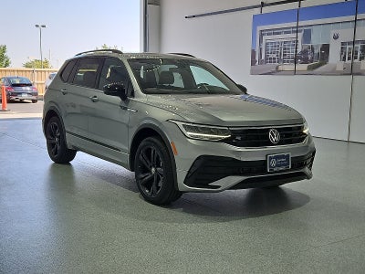 2023 Volkswagen Tiguan 2.0T SE R-Line Black