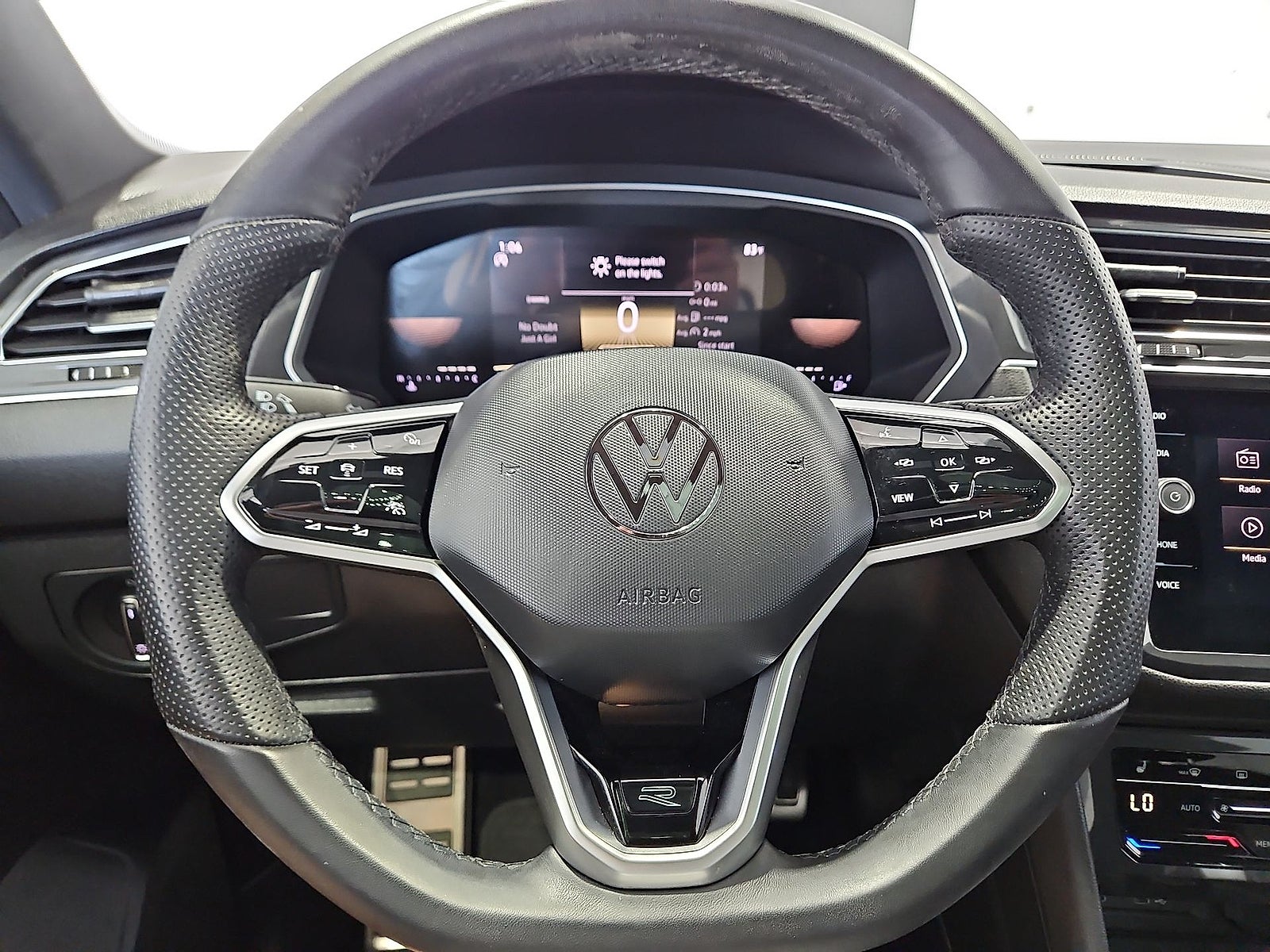 2023 Volkswagen Tiguan 2.0T SE R-Line Black
