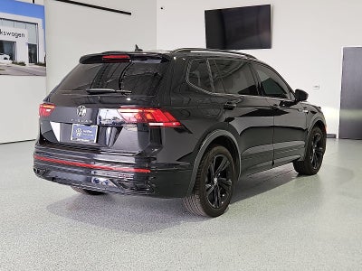 2024 Volkswagen Tiguan 2.0T SE R-Line Black