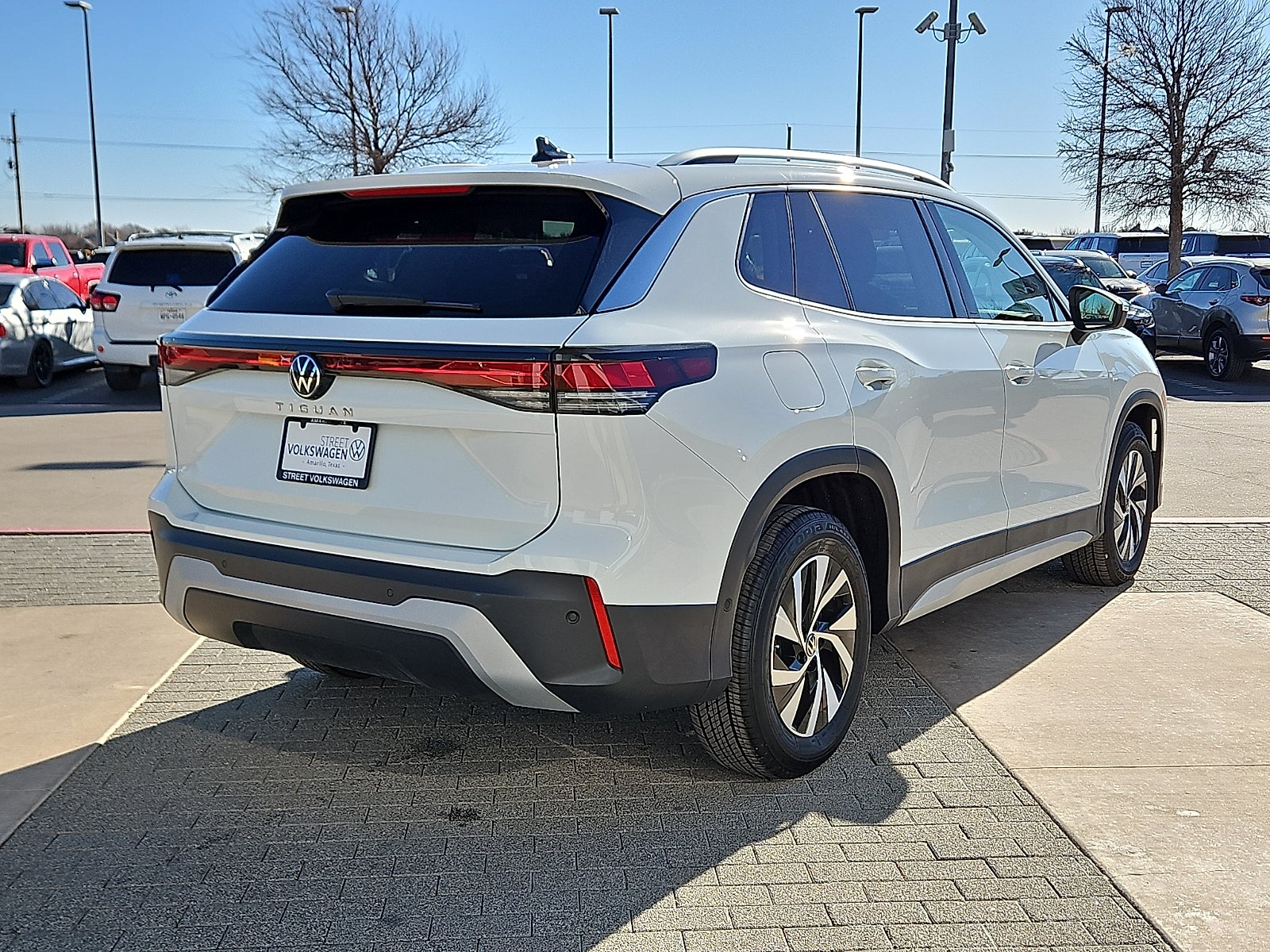 2025 Volkswagen Tiguan 2.0T S