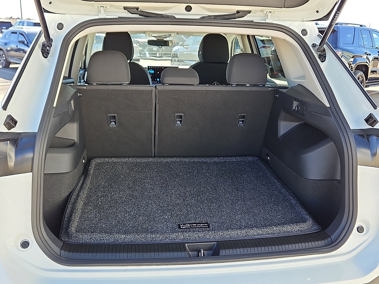 2025 Volkswagen Tiguan 2.0T S