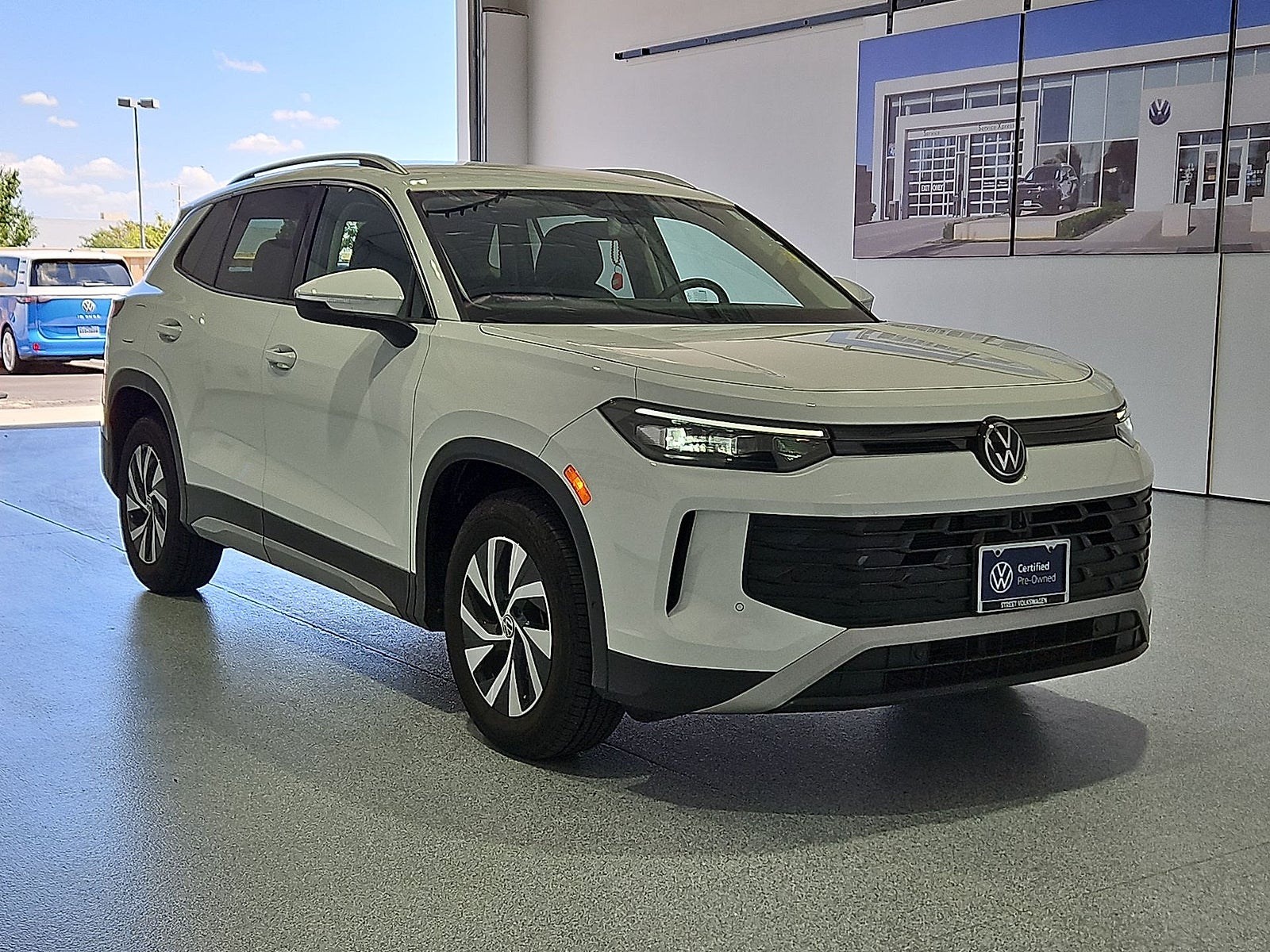 2025 Volkswagen Tiguan 2.0T S