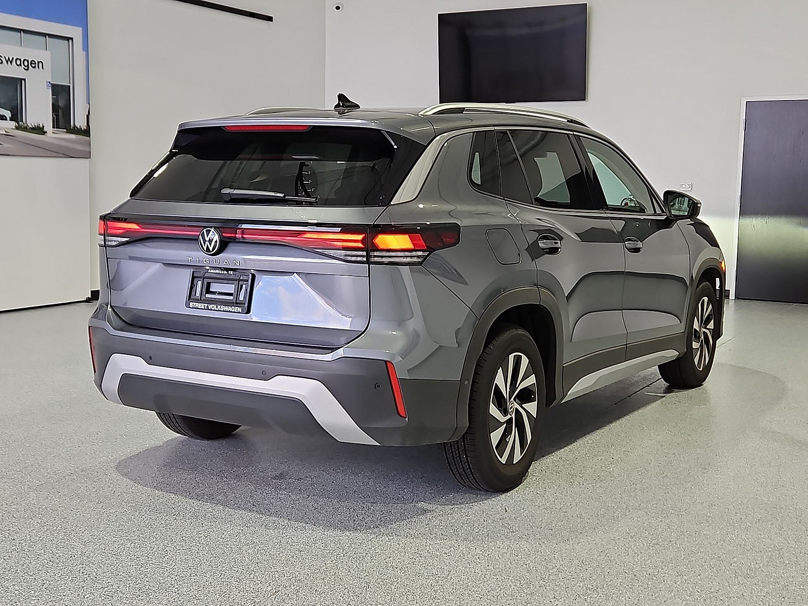 2026 Volkswagen Tiguan S