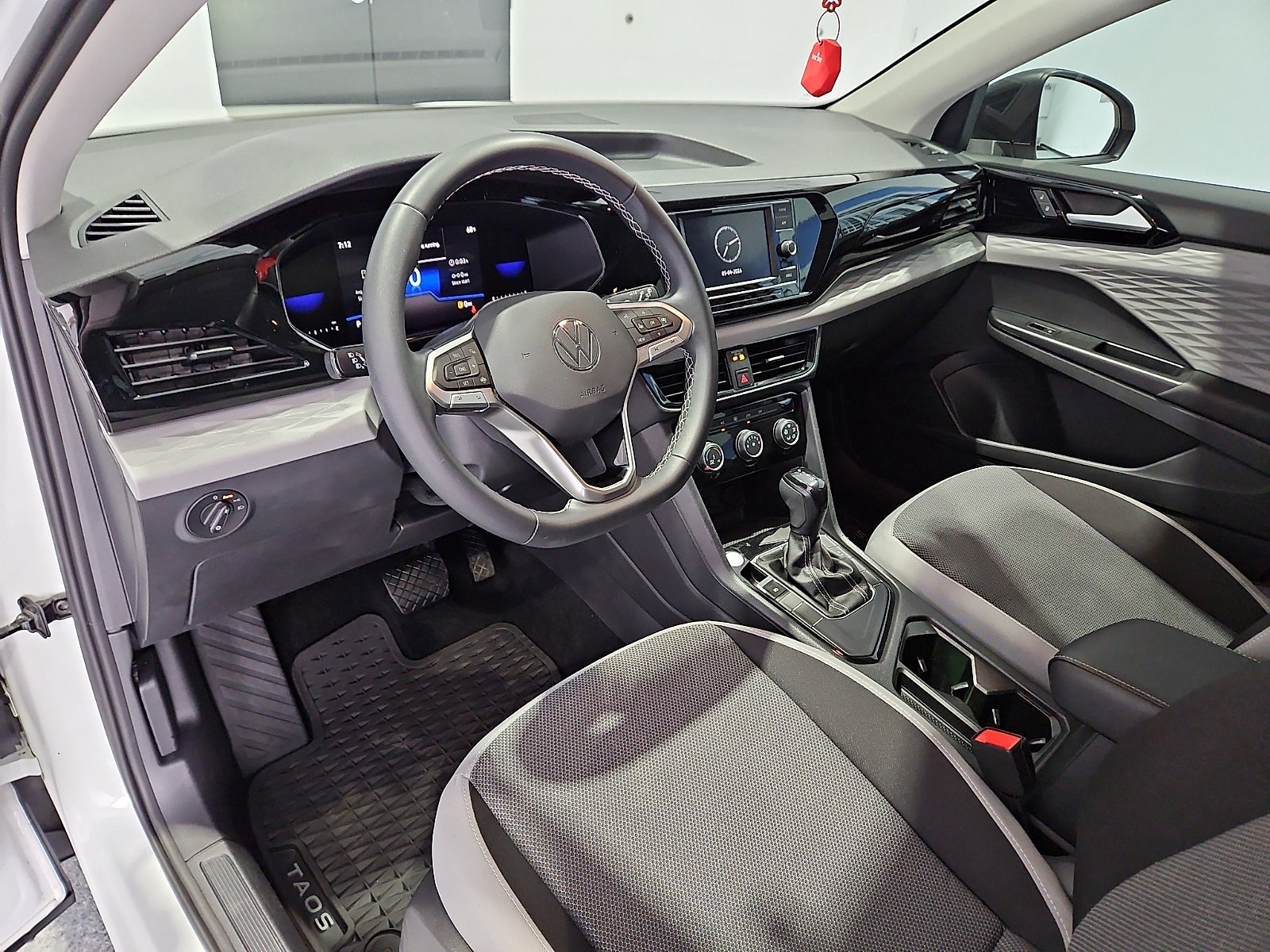 2023 Volkswagen Taos 1.5T S