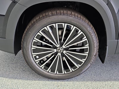 2026 Volkswagen Taos SE