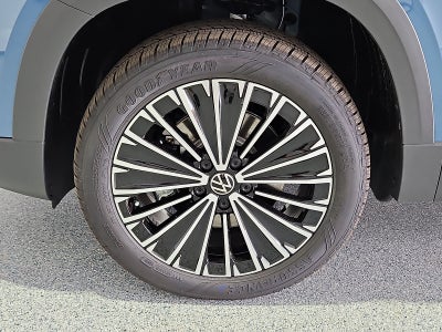 2026 Volkswagen Taos SE