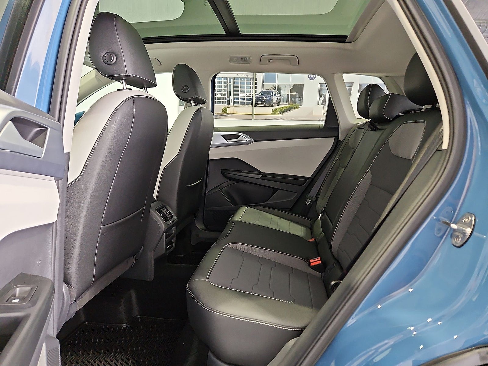2026 Volkswagen Taos SE