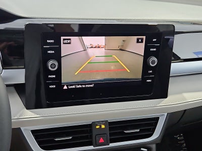 2026 Volkswagen Taos SE
