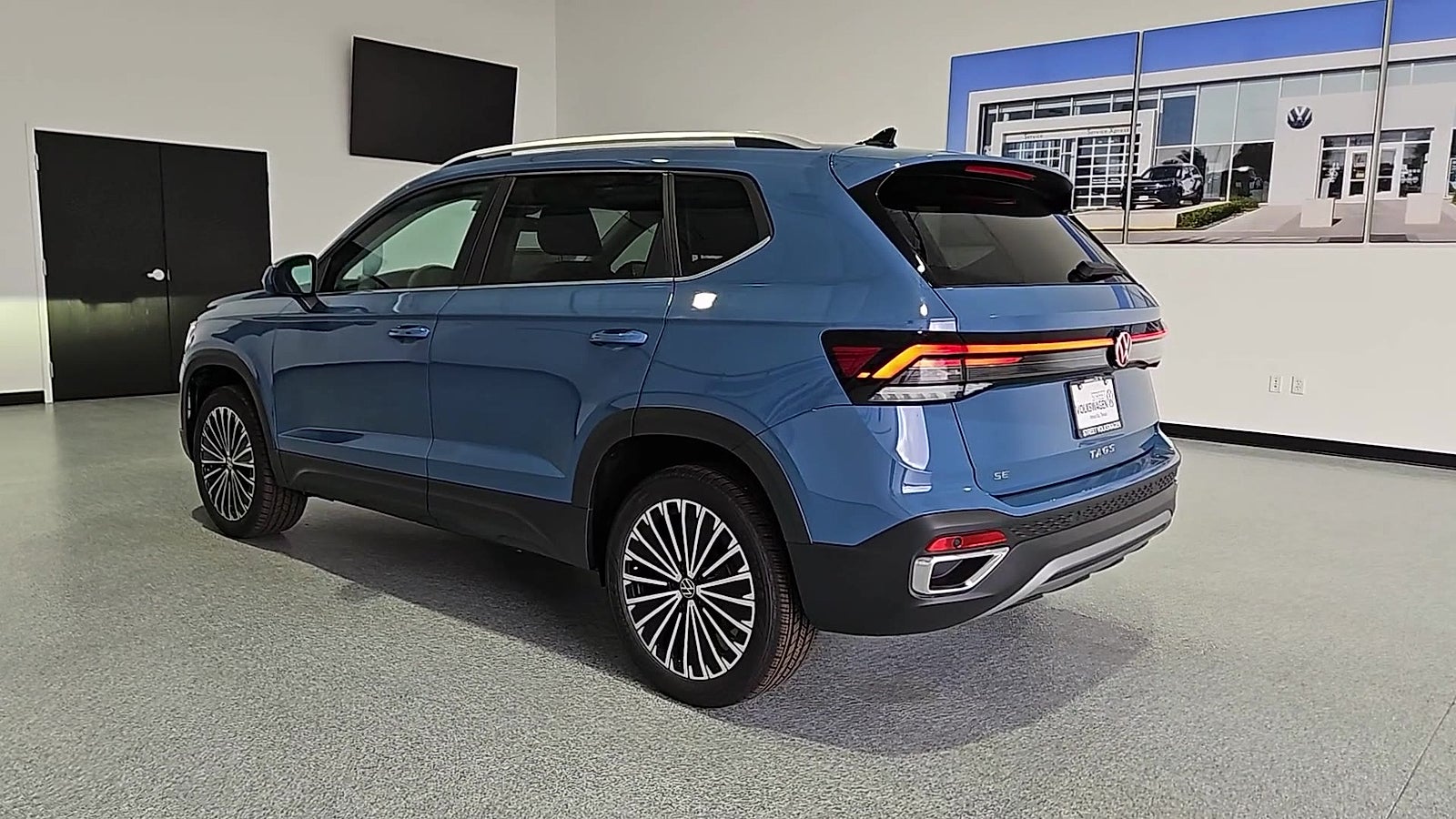 2026 Volkswagen Taos SE