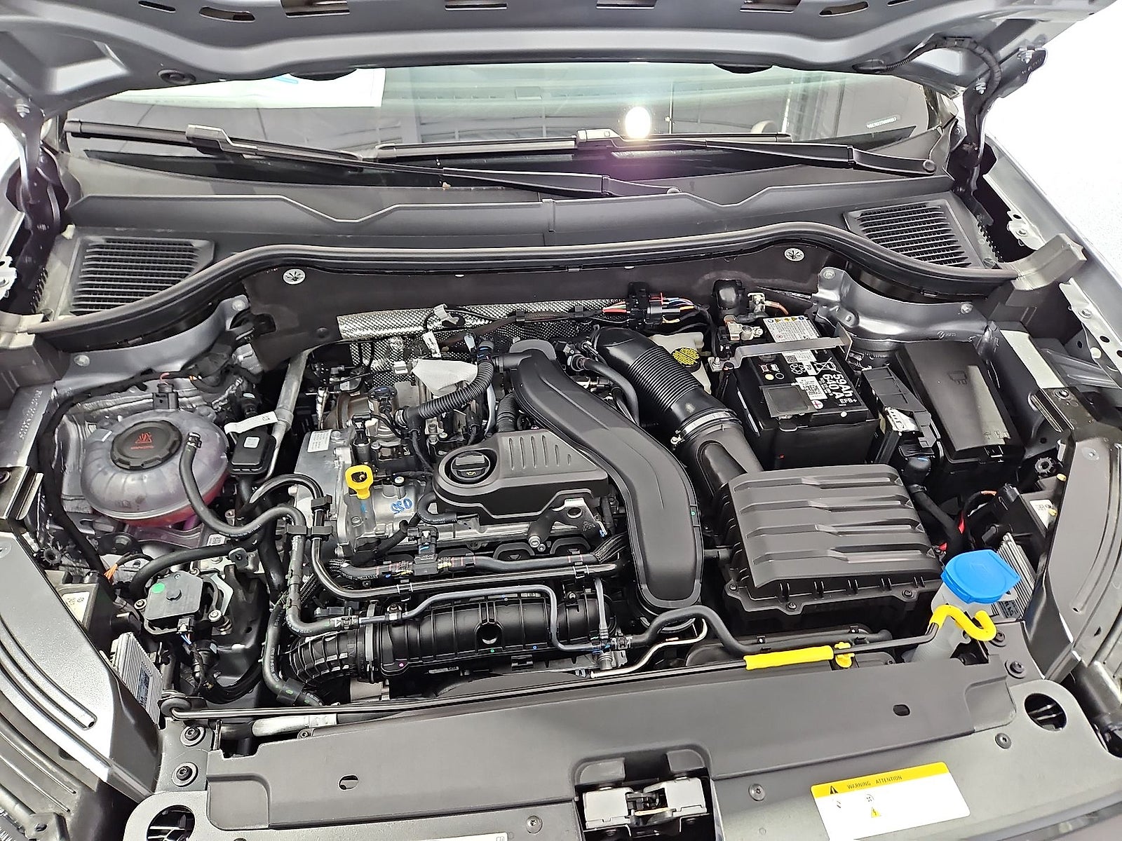 2026 Volkswagen Taos SE