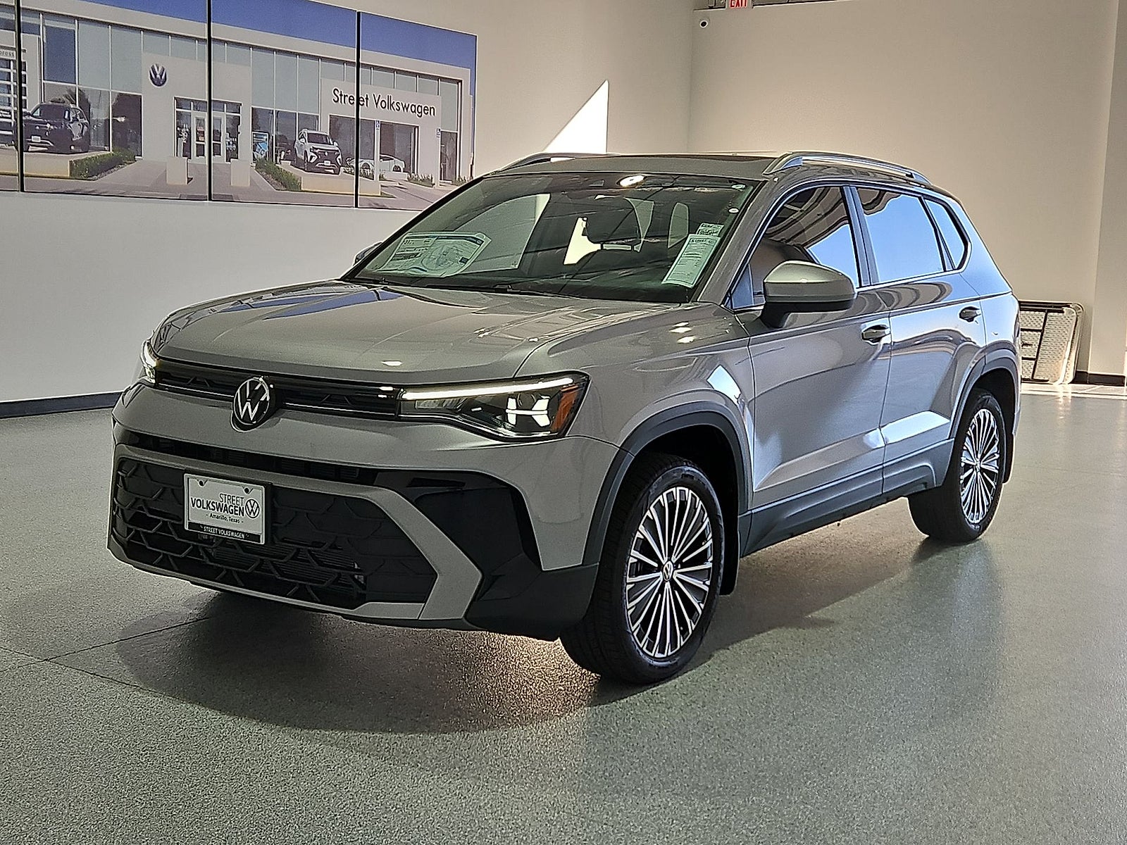 2026 Volkswagen Taos SE