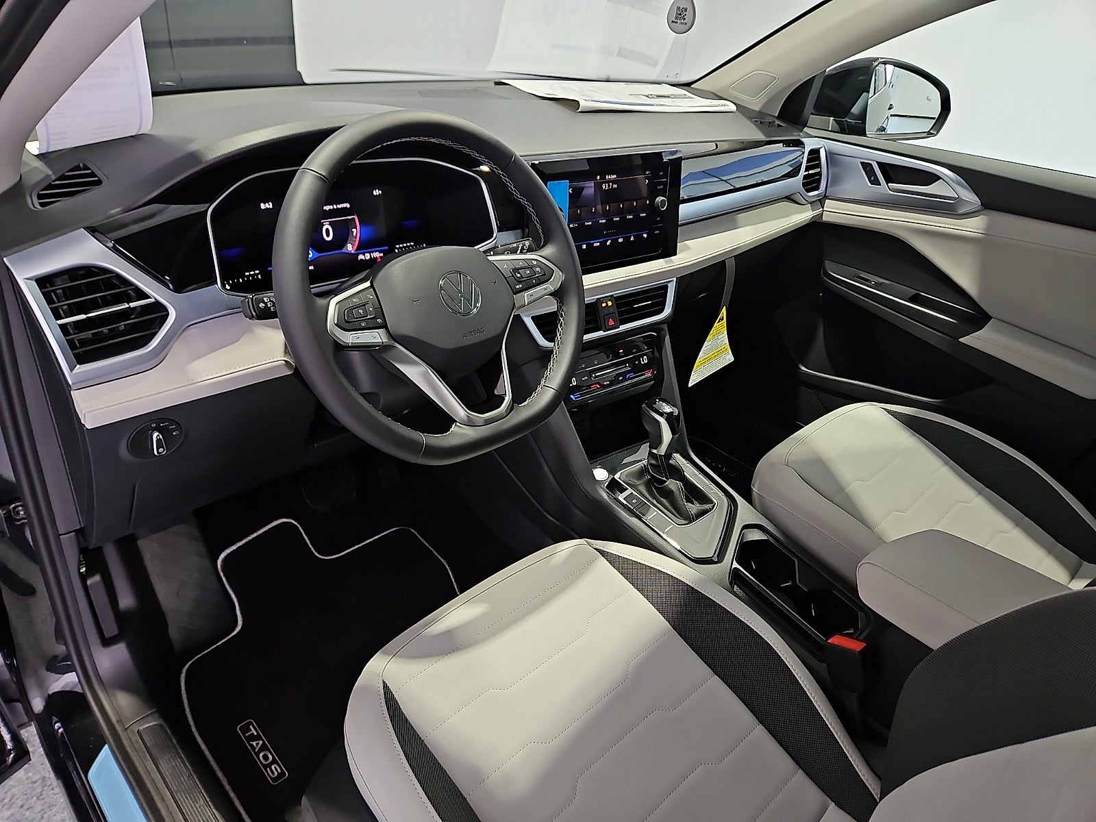 2026 Volkswagen Taos 1.5T SE