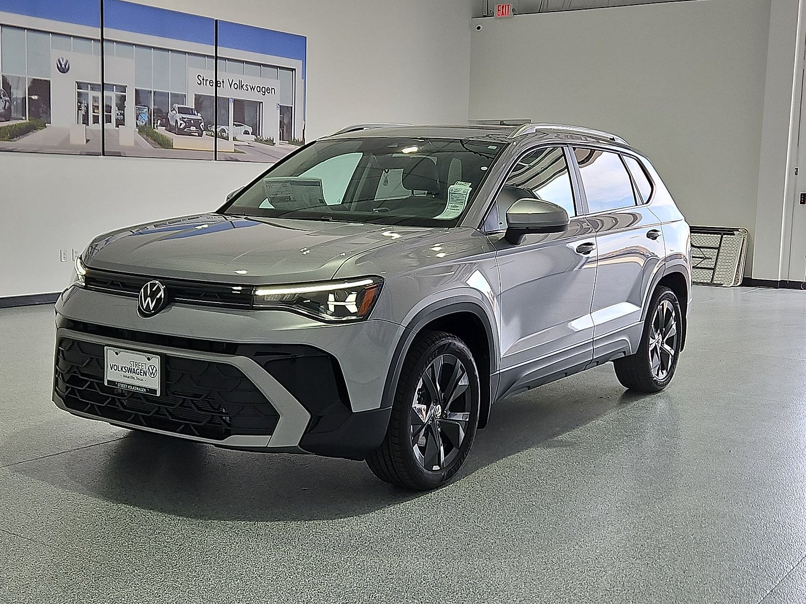 2026 Volkswagen Taos SE