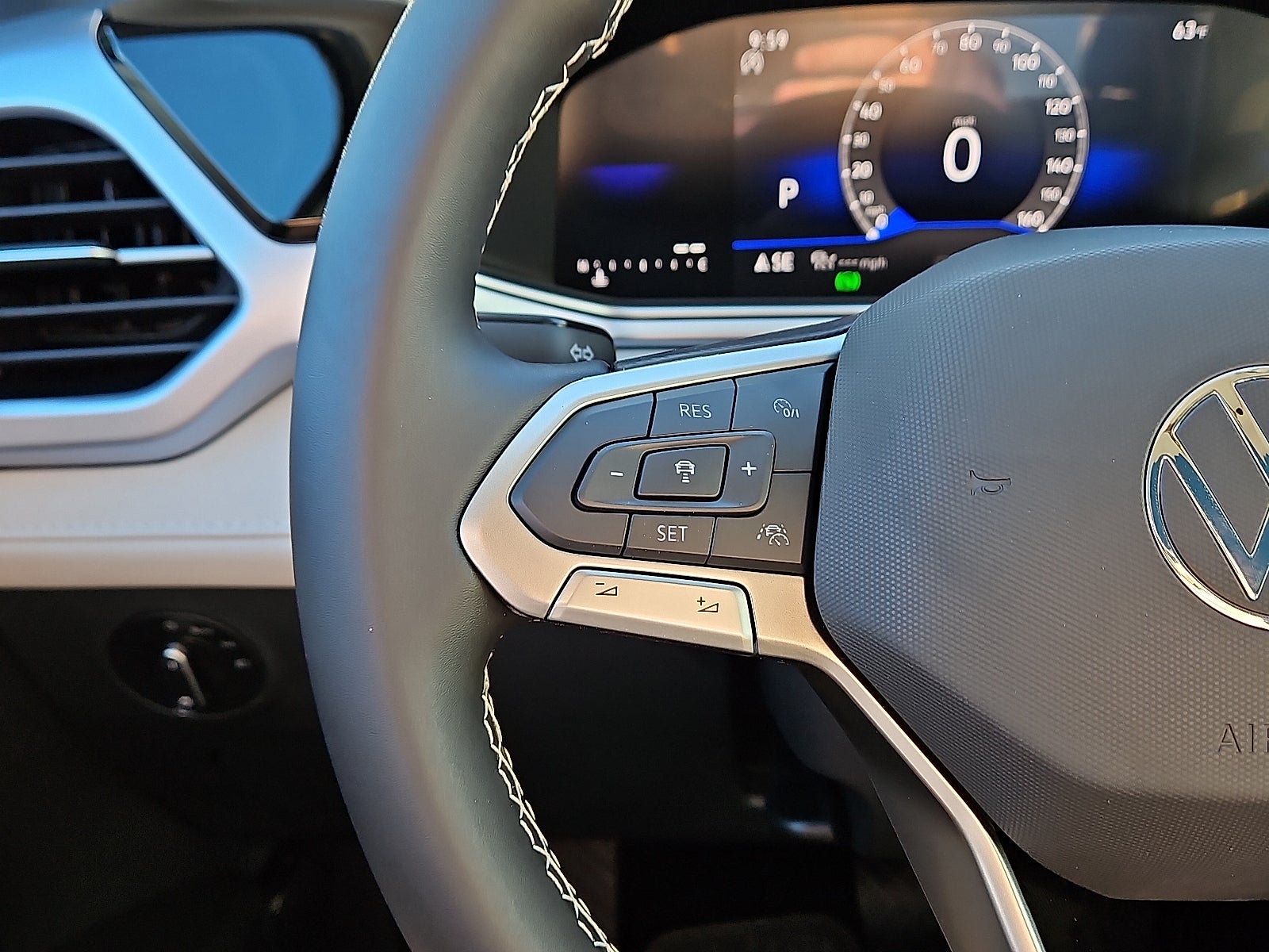 2026 Volkswagen Taos 1.5T SE