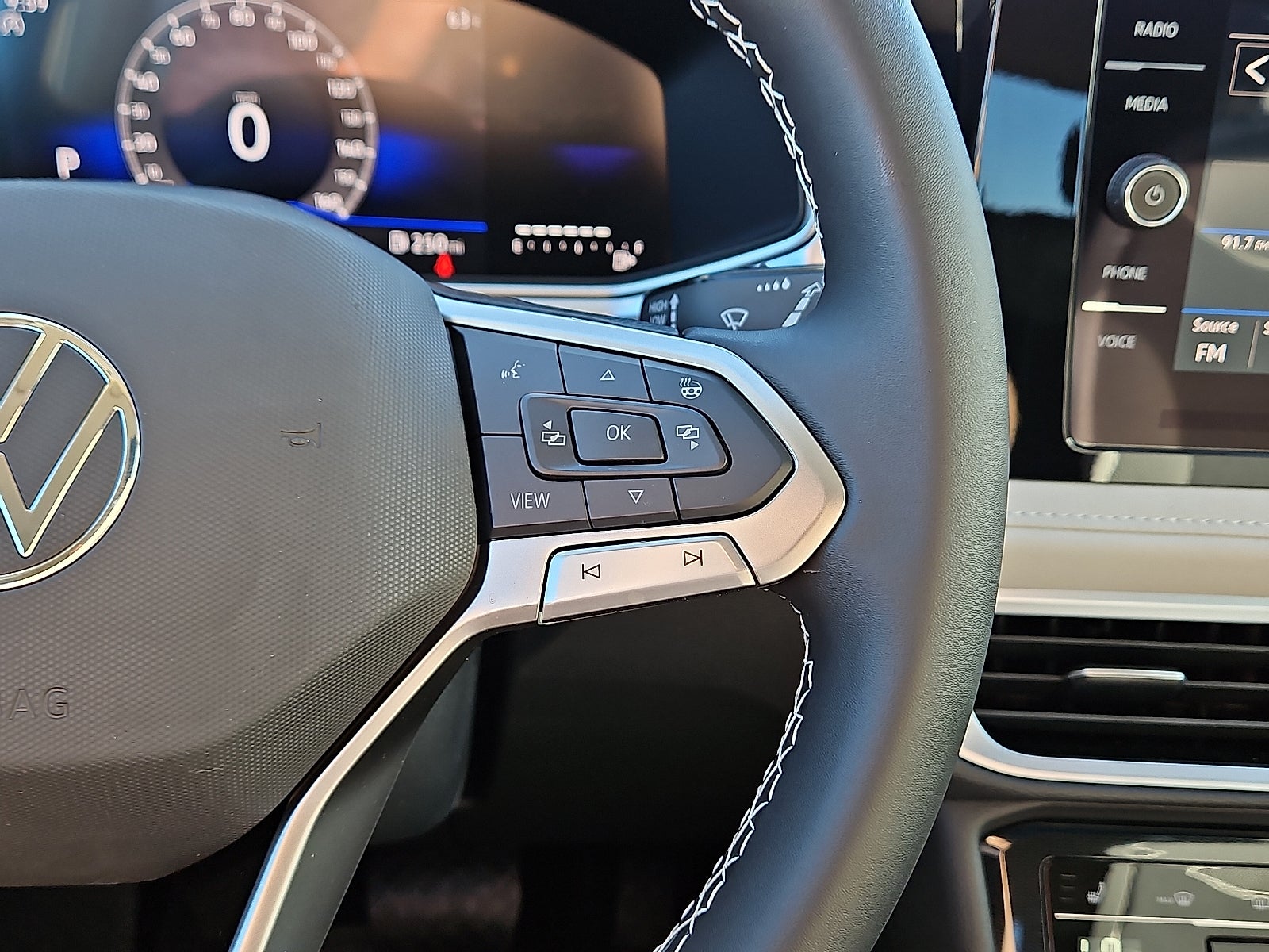 2026 Volkswagen Taos 1.5T SE