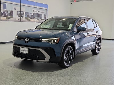 2026 Volkswagen Taos SE