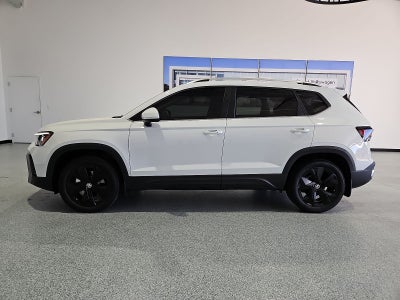 2026 Volkswagen Taos SE