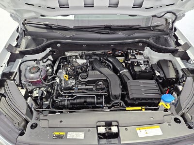 2026 Volkswagen Taos SE
