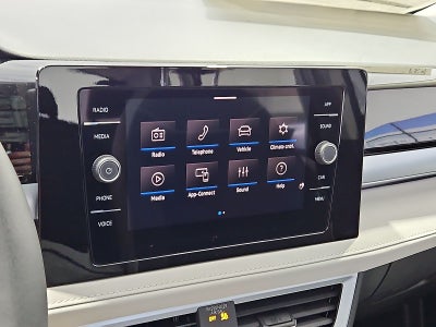 2026 Volkswagen Taos SE