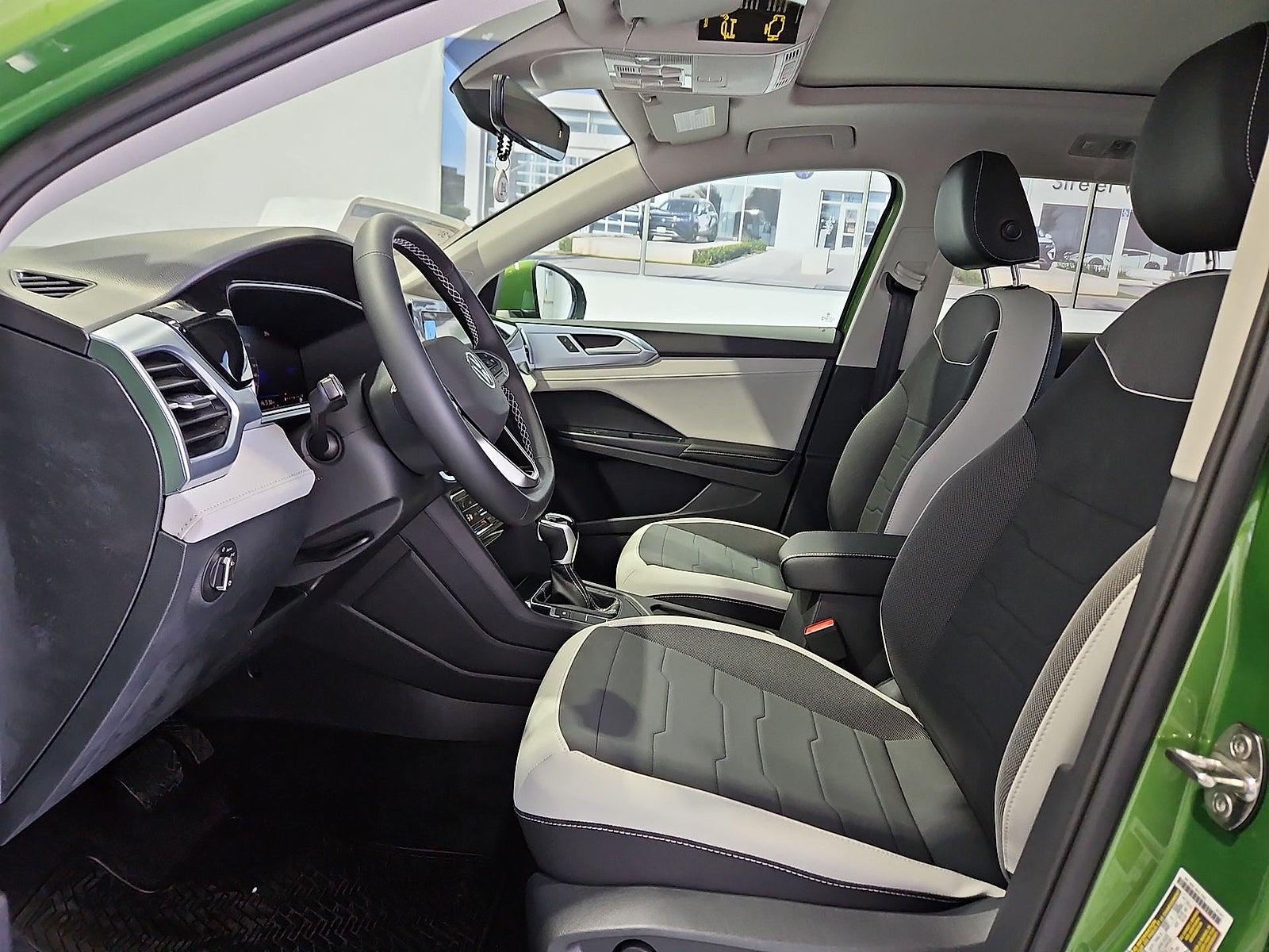 2027 Volkswagen Taos SE
