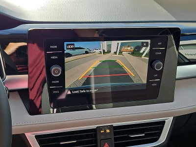 2027 Volkswagen Taos SE