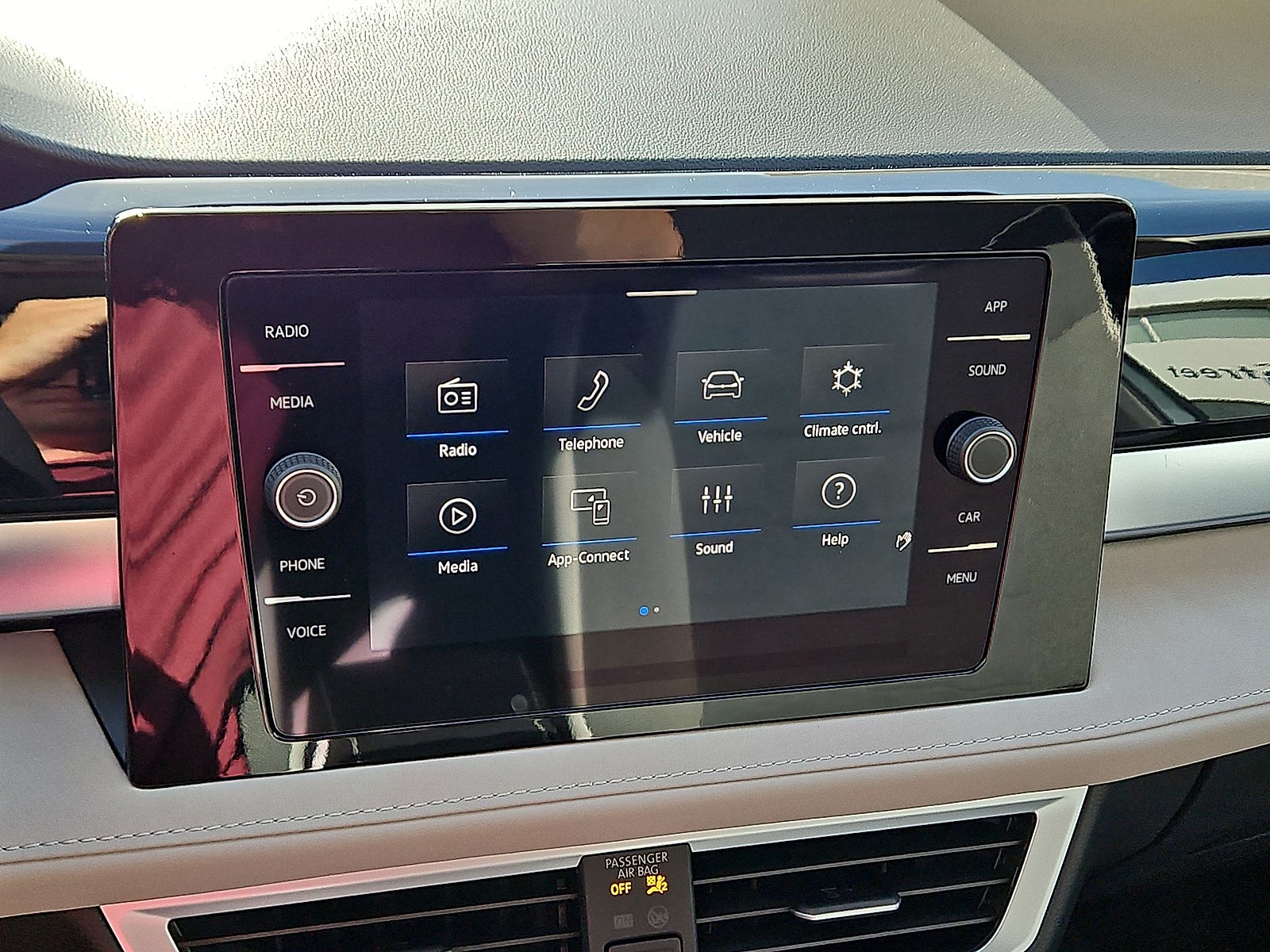 2027 Volkswagen Taos SE