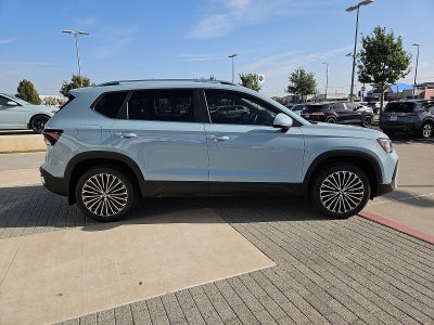 2027 Volkswagen Taos SE
