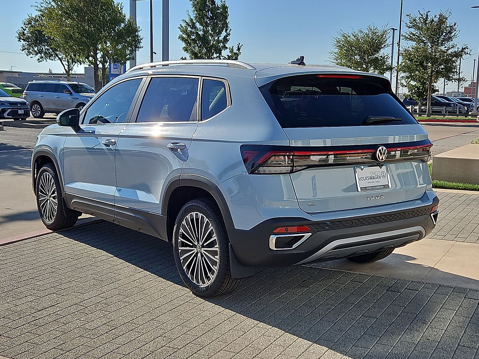 2027 Volkswagen Taos SE