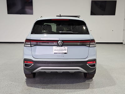 2027 Volkswagen Taos SE