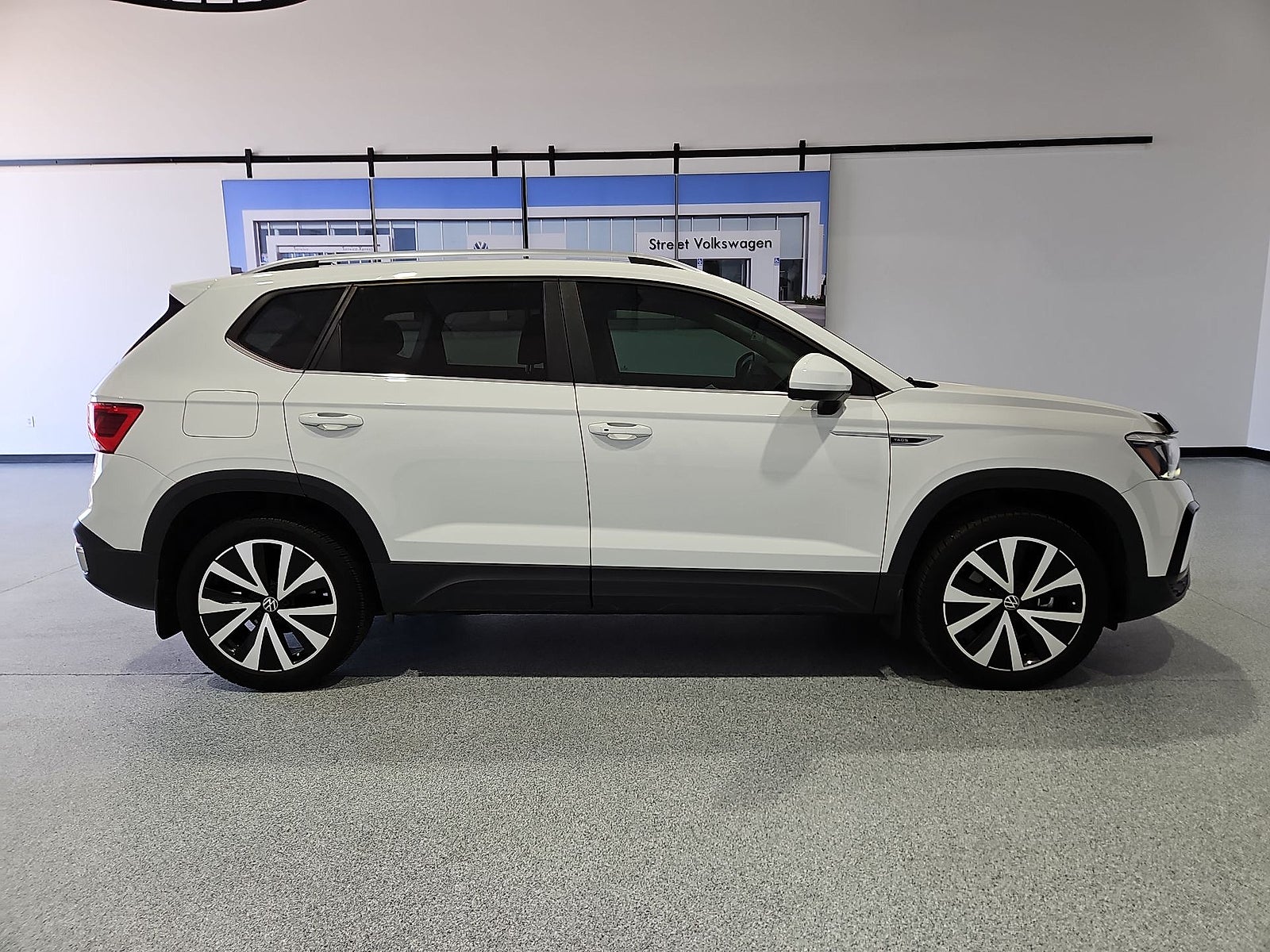 2023 Volkswagen Taos 1.5T SE