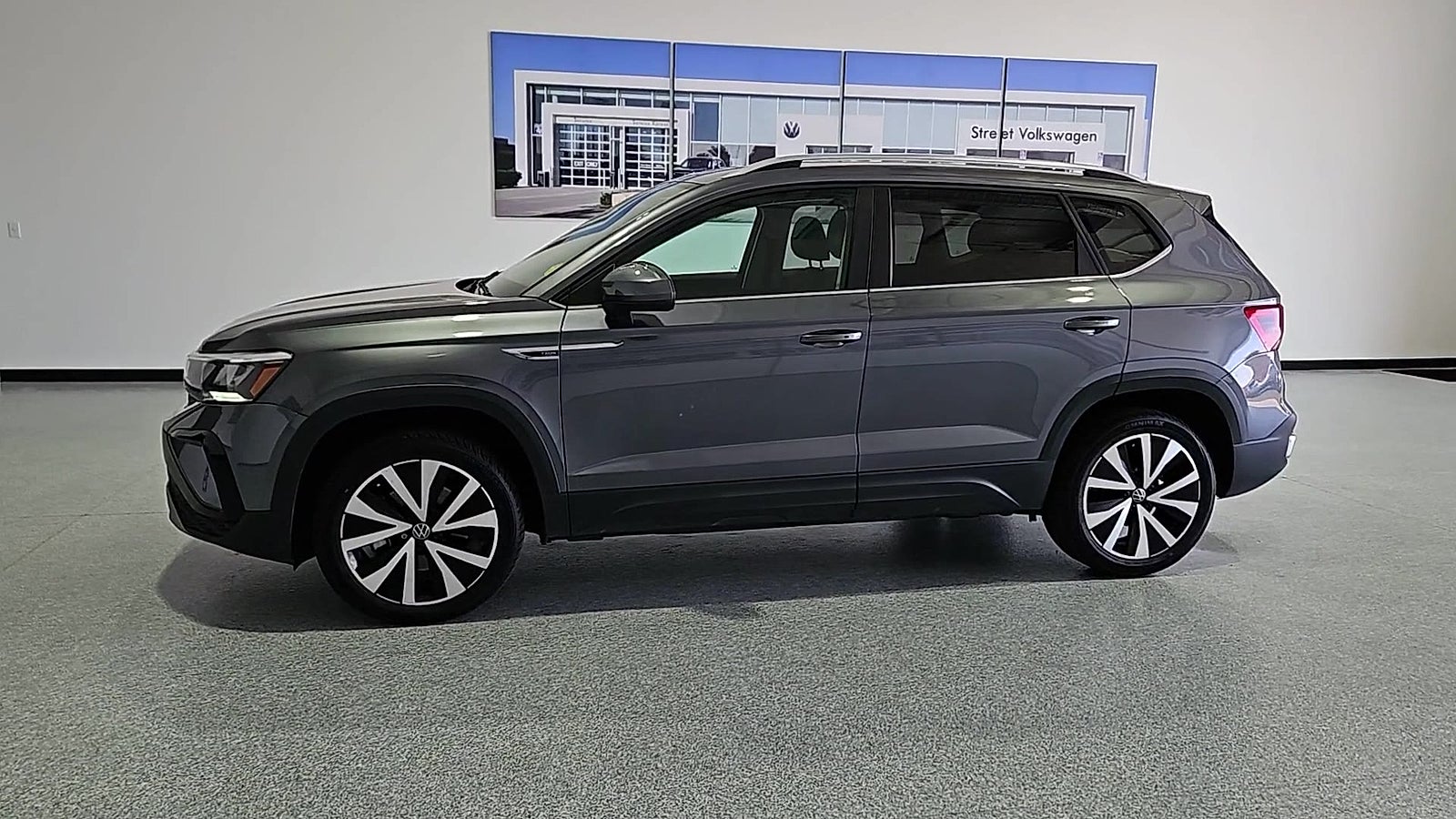 2024 Volkswagen Taos 1.5T SE