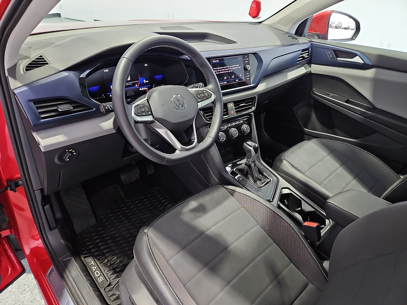 2023 Volkswagen Taos 1.5T SE