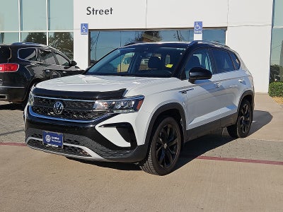 2024 Volkswagen Taos 1.5T SE