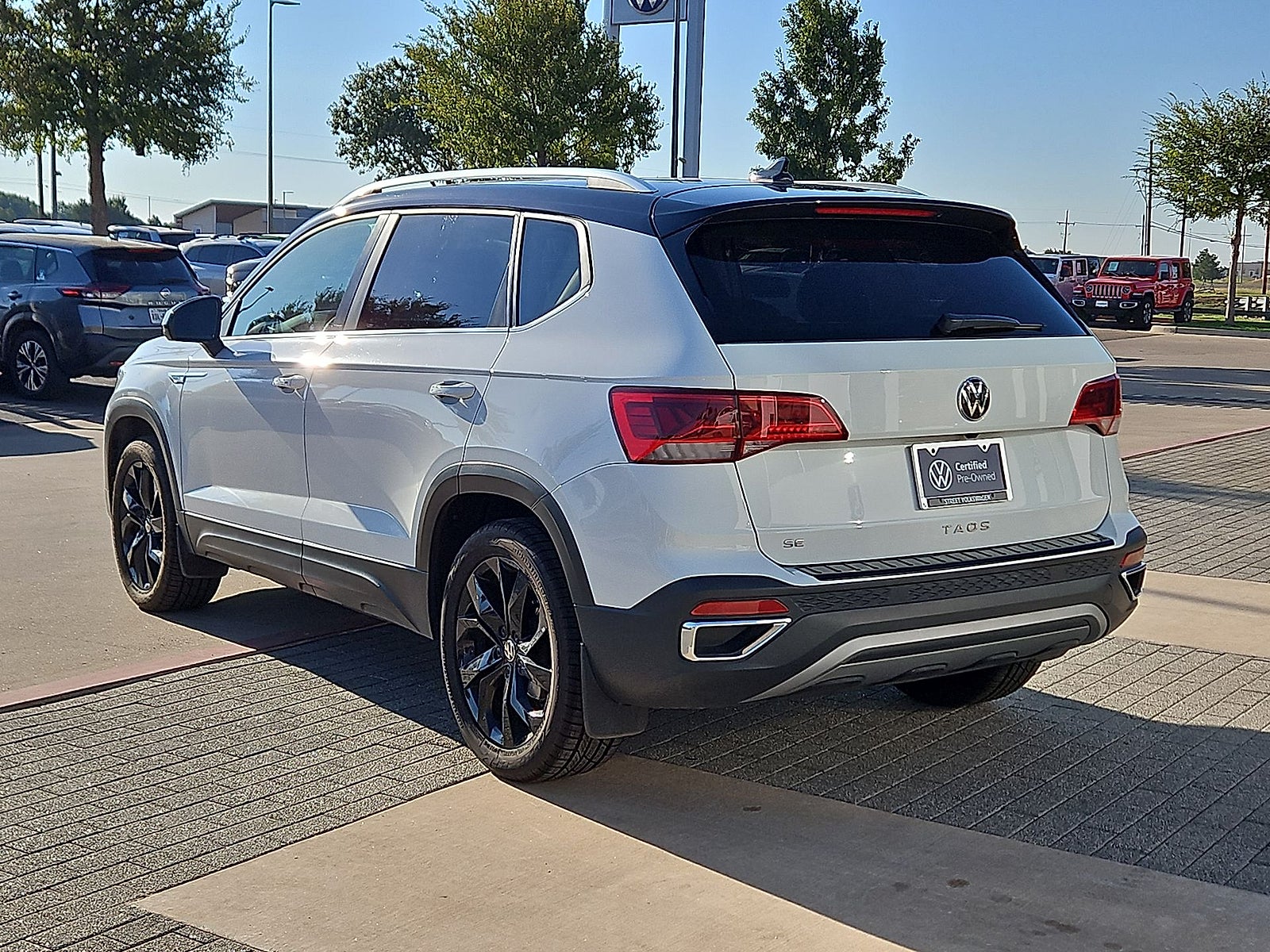 2024 Volkswagen Taos 1.5T SE