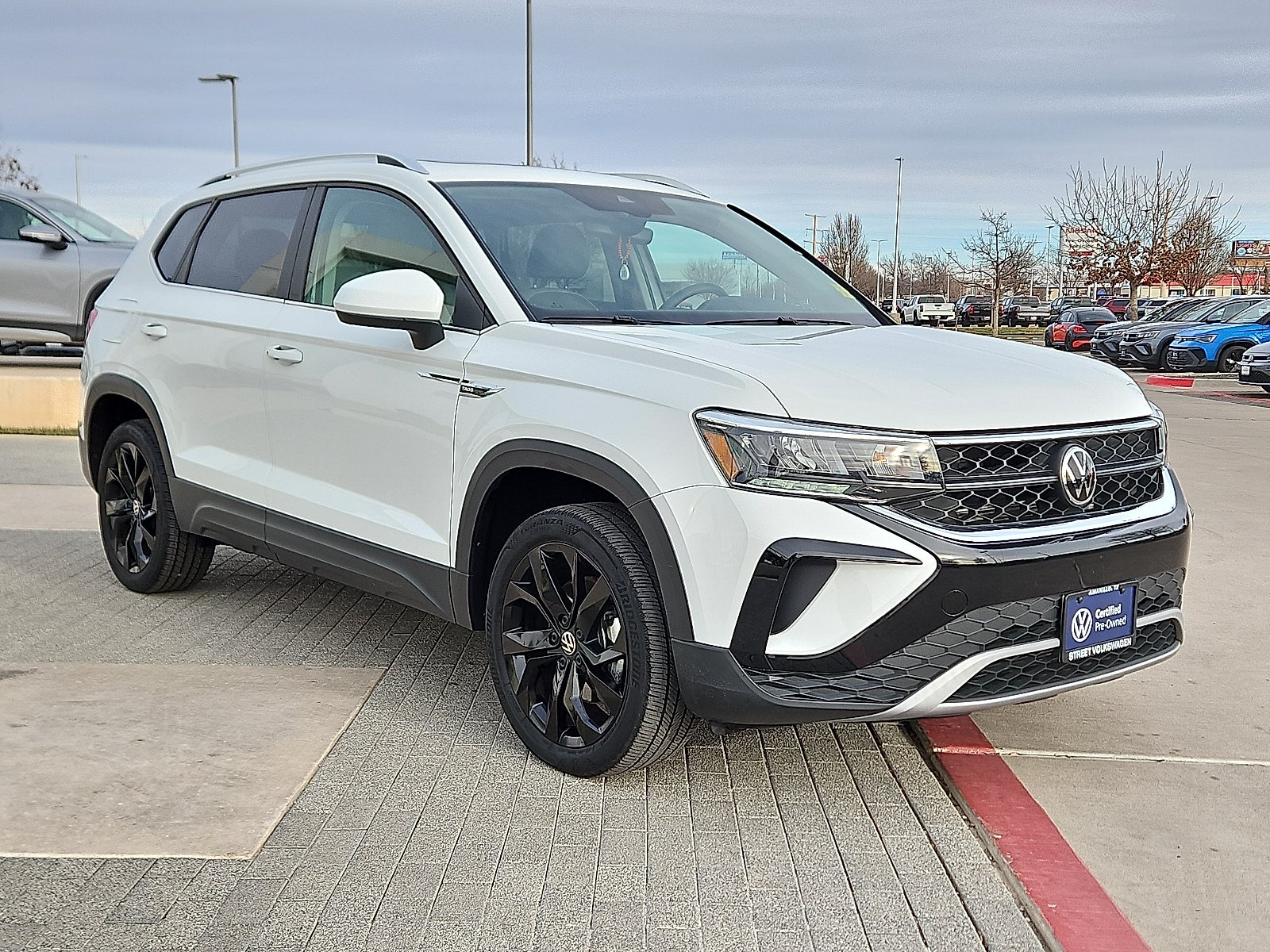 2023 Volkswagen Taos 1.5T SE