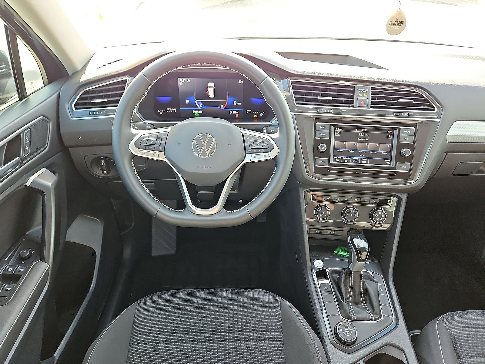 2023 Volkswagen Tiguan 2.0T S