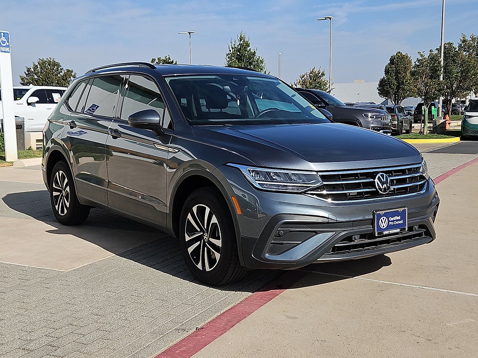 2023 Volkswagen Tiguan 2.0T S