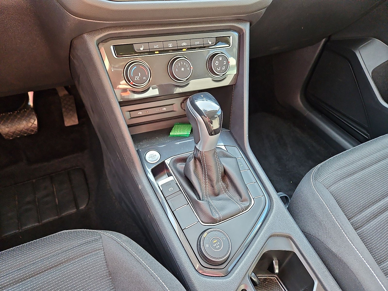 2023 Volkswagen Tiguan 2.0T S