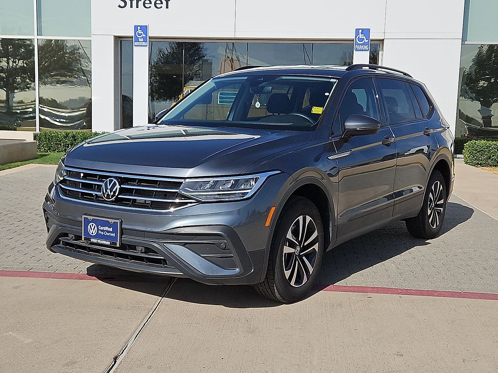 2023 Volkswagen Tiguan 2.0T S