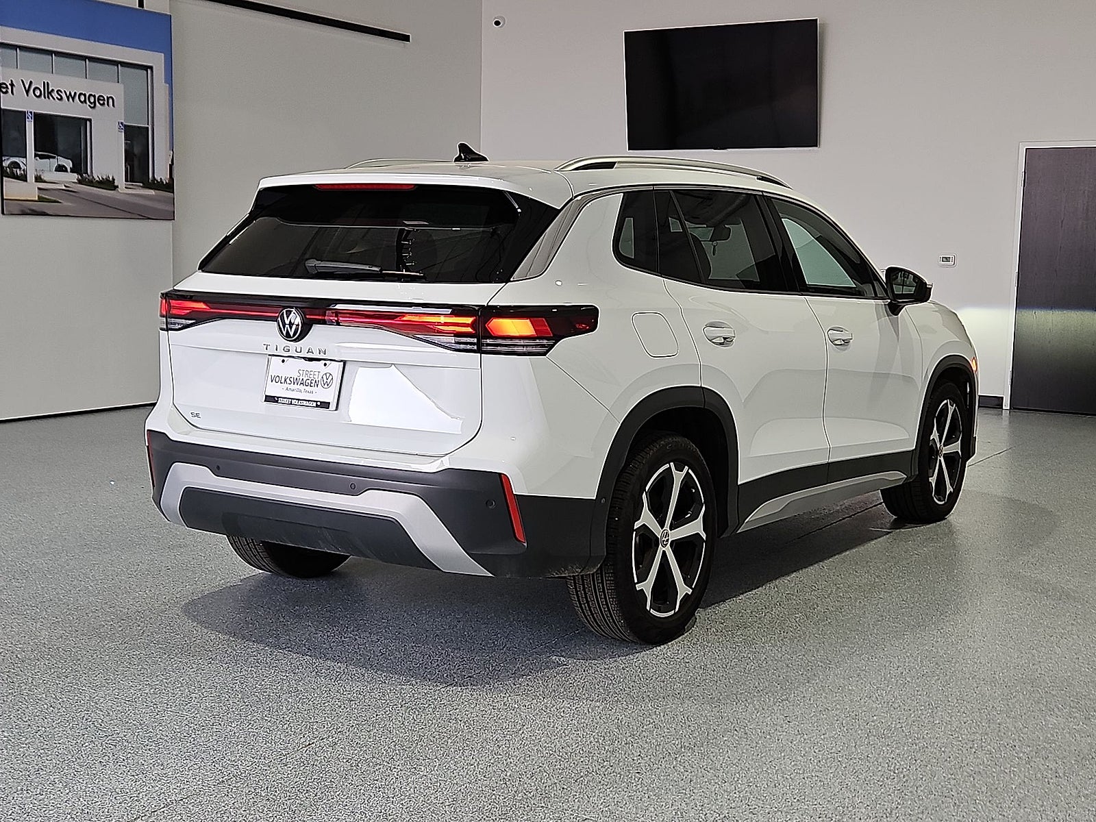 2026 Volkswagen Tiguan SE