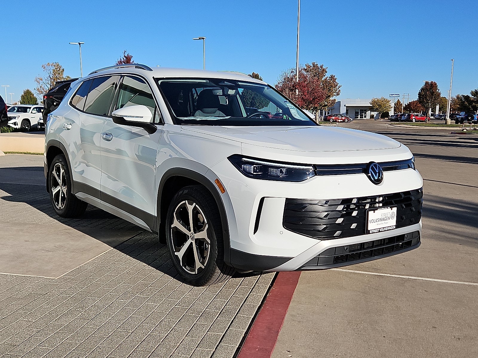 2026 Volkswagen Tiguan 2.0T SE