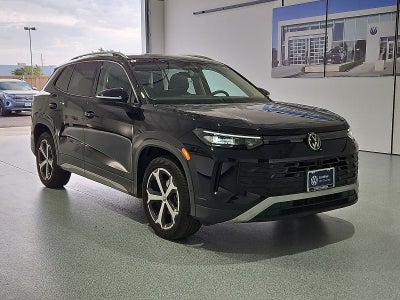 2025 Volkswagen Tiguan 2.0T SE