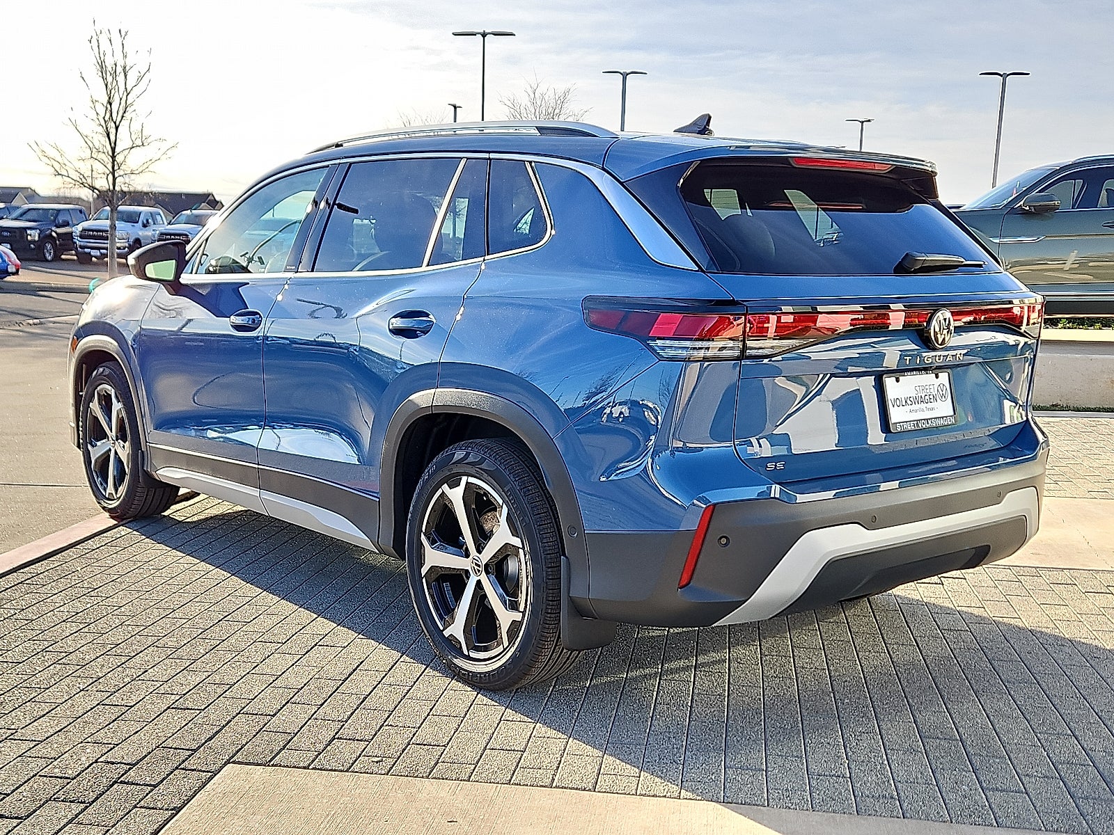 2026 Volkswagen Tiguan 2.0T SE