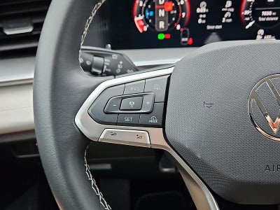 2025 Volkswagen Tiguan 2.0T SE