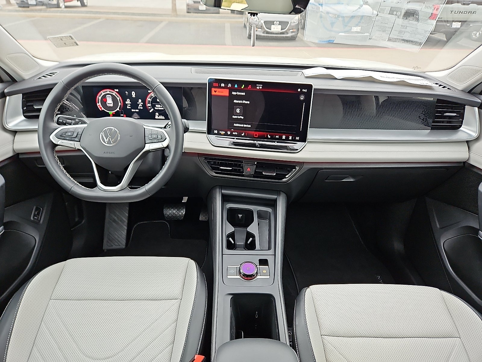 2025 Volkswagen Tiguan 2.0T SE