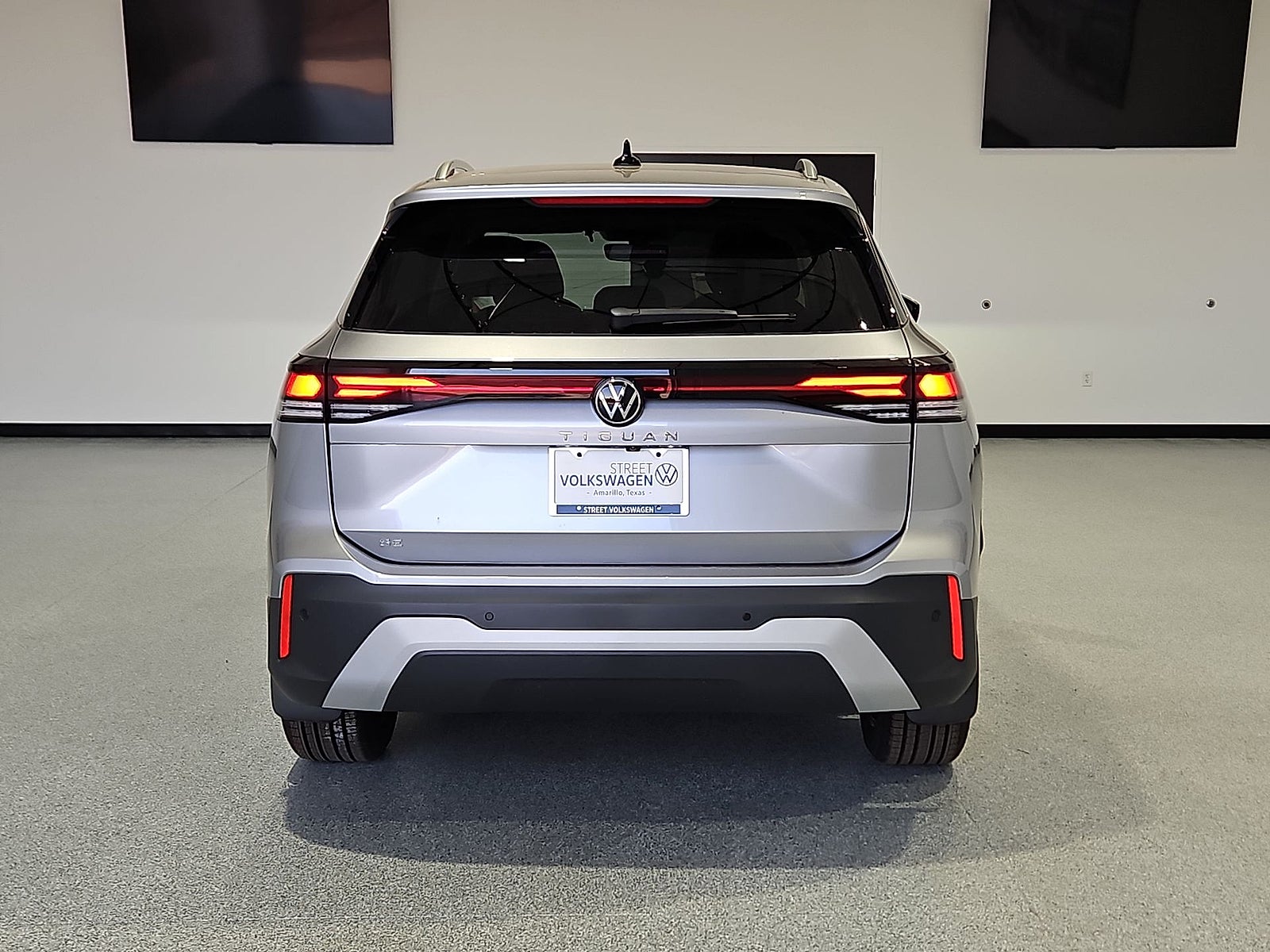 2026 Volkswagen Tiguan SE