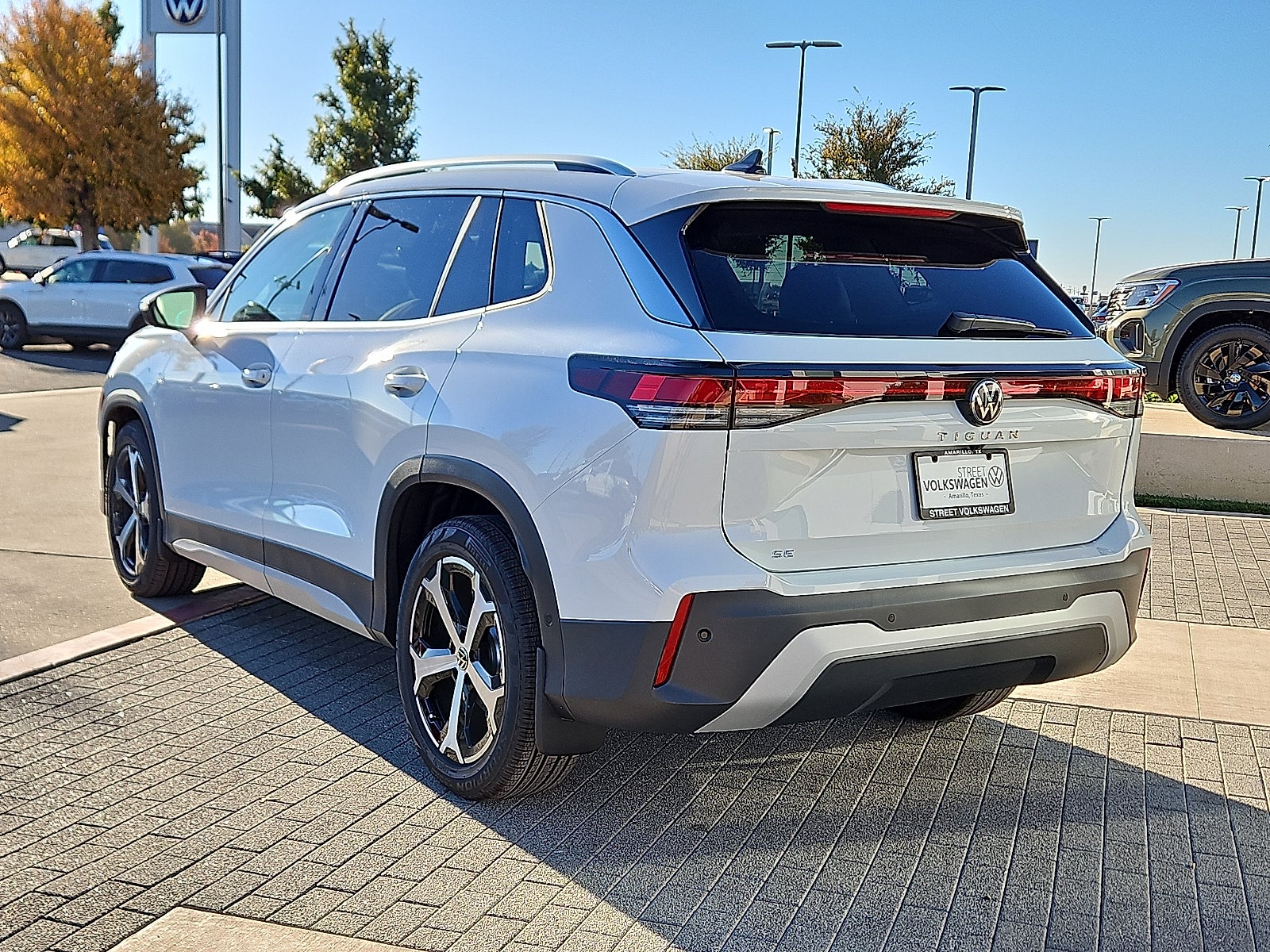 2026 Volkswagen Tiguan 2.0T SE