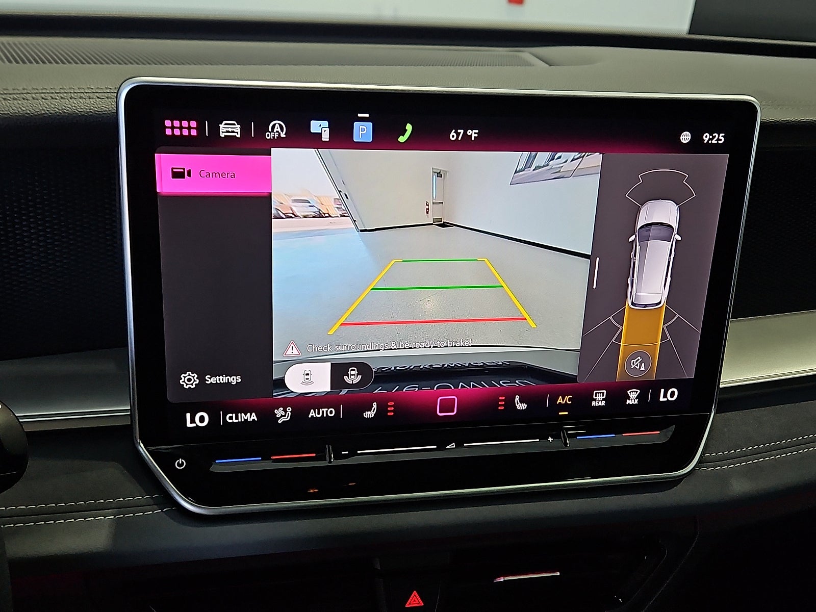 2025 Volkswagen Tiguan 2.0T SE R-Line Black